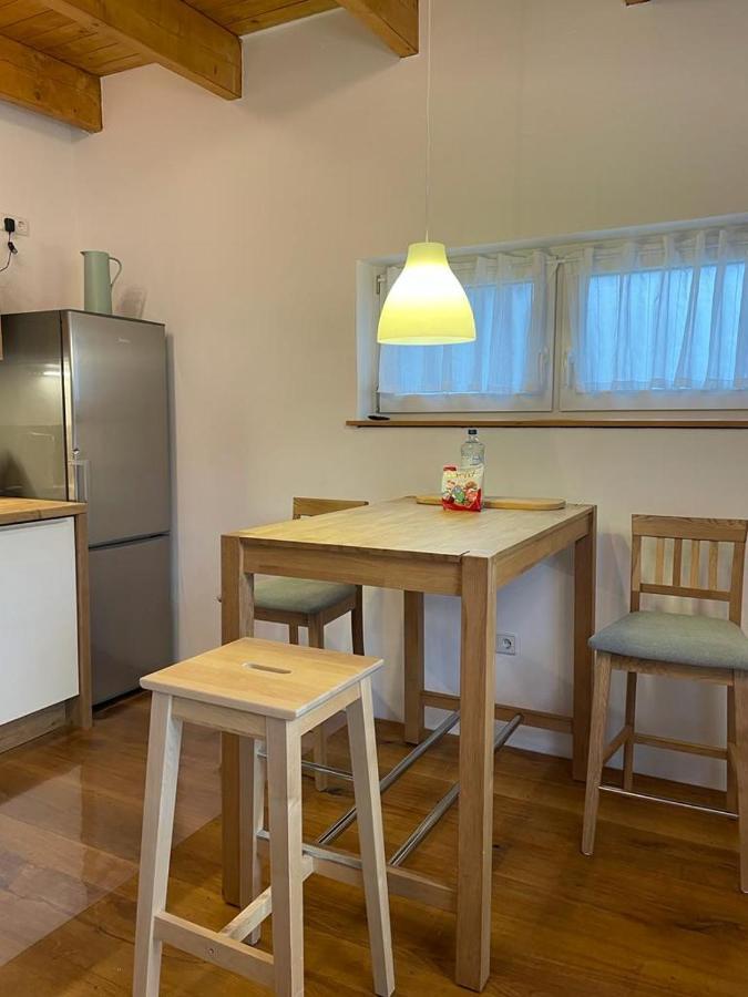 Ferienwohnung Im Stadtzentrum Von Bernau - Komfortable Wohnung Mit 2 Zimmern, Bad, Spuelmaschine, Waschmaschine, Komplette Kueche, Wlan, Terrasse, Ruhige Lage Bernau bei Berlin Luaran gambar